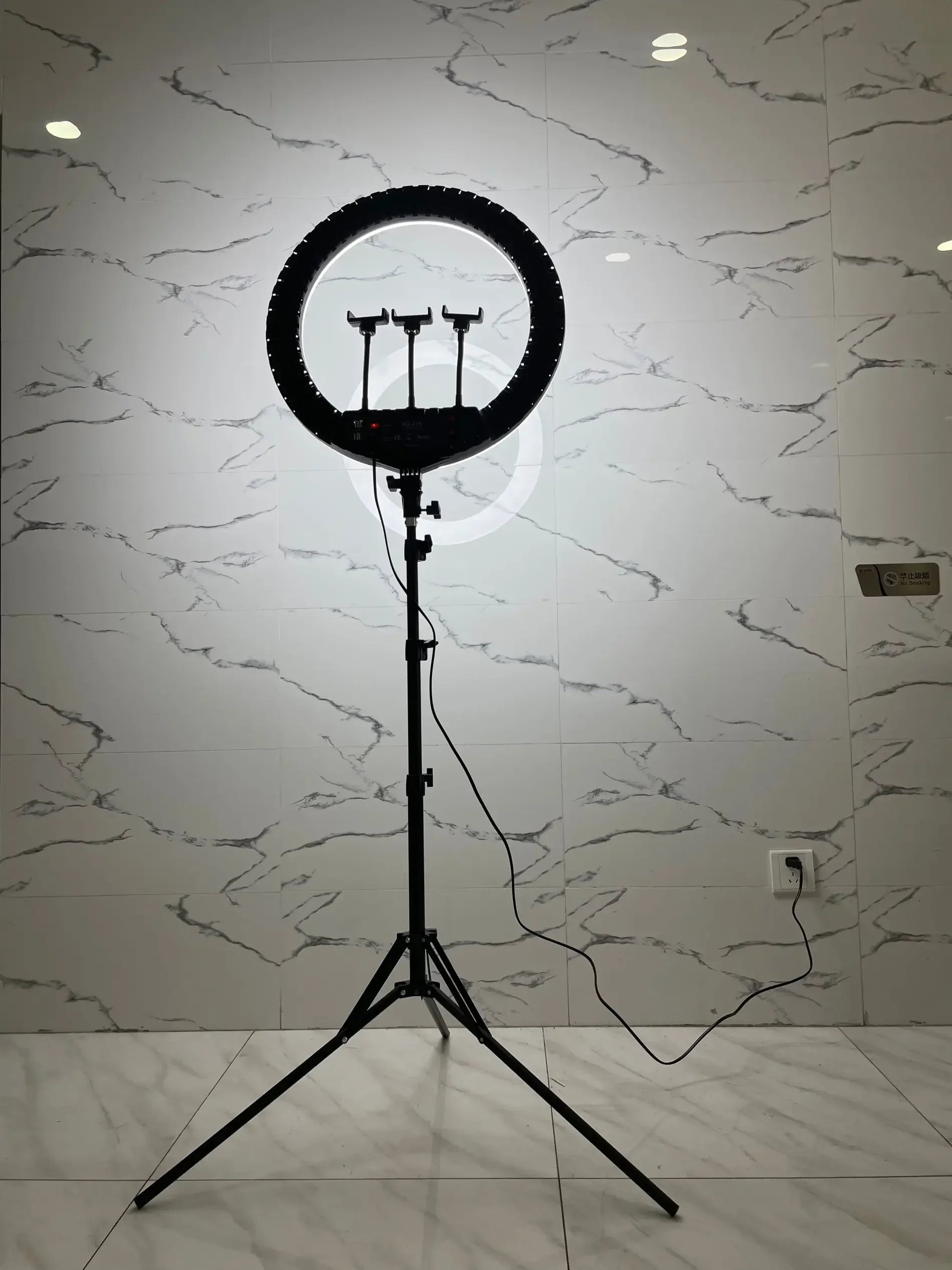 HQ-21n 21 Inch LED Ring Light  - огляд і ціна Photography Lighting Lamp